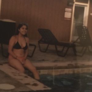 Meet your Posher, Desiree